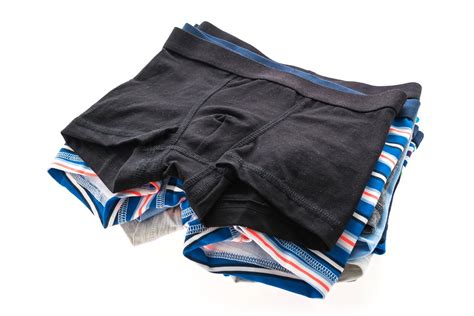 Underwear vs No Underwear: What Are The Benefits。